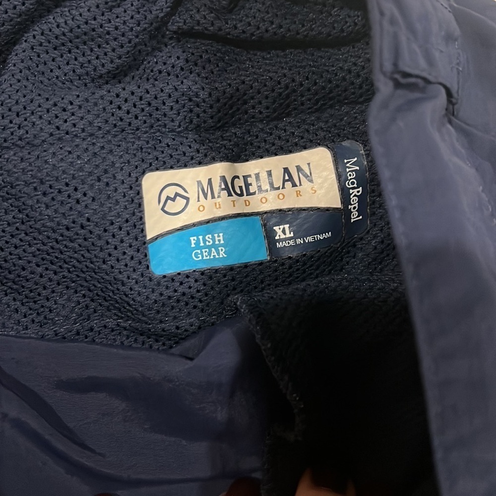 Magellan Fish Gear Shorts Mens XL Navy Blue Cargo Quick Dry - Picture 5 of 5